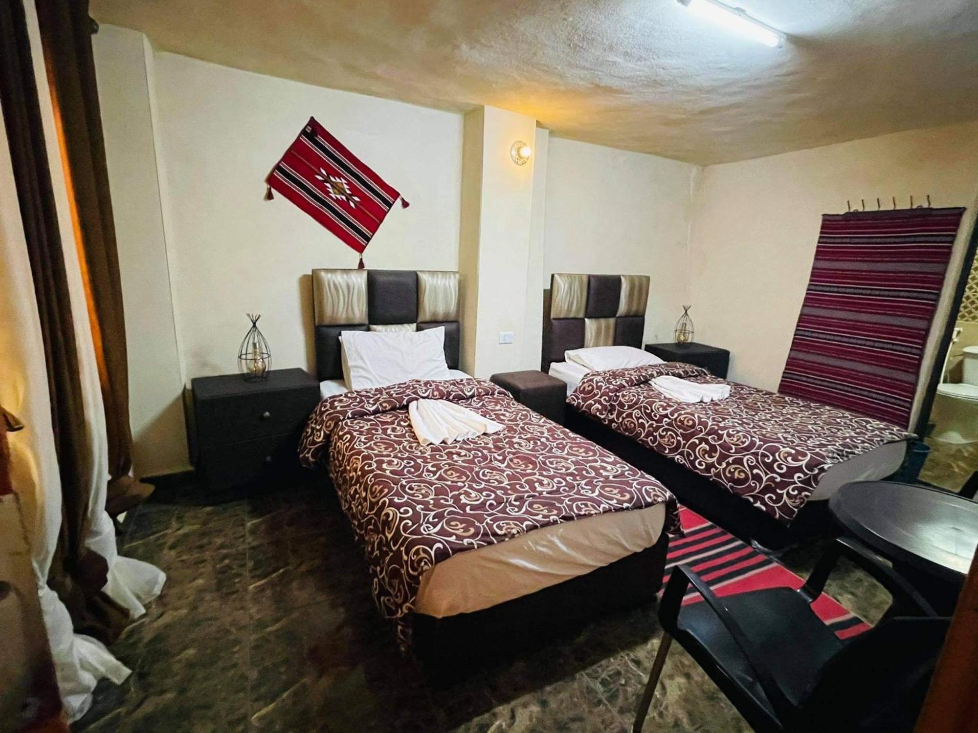 Dana Gate Lodge Quarto foto